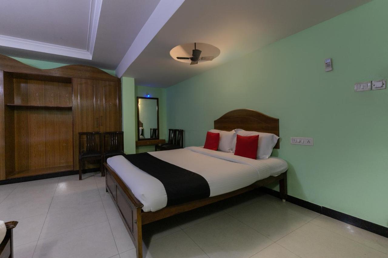 Hotel Capital O 28343 Madurai Velnachiyar